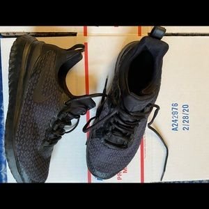 Nike Renee Rival training sneakers